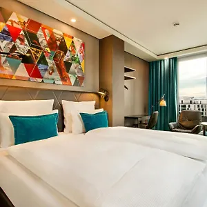 3* فندق One Frankfurt-roemer