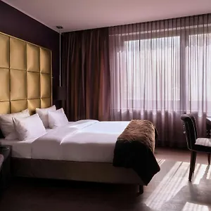 Roomers Frankfurt Central, Autograph Collection Франкфурт-на-Майне