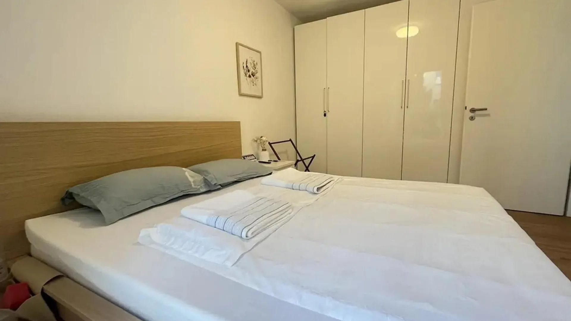 Apartment Ihr Exklusiver Rueckzugsort - Luxurioes Wohnen - Entspannen Frankfurt am Main Germany
